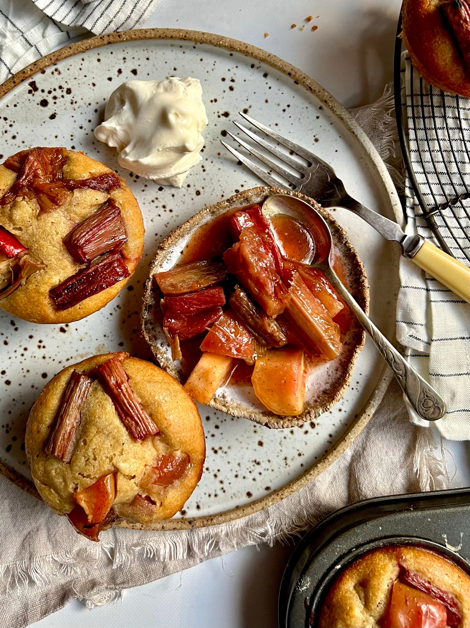 Roasted Rhubarb and Apple Muffins – Cockatoo Grove