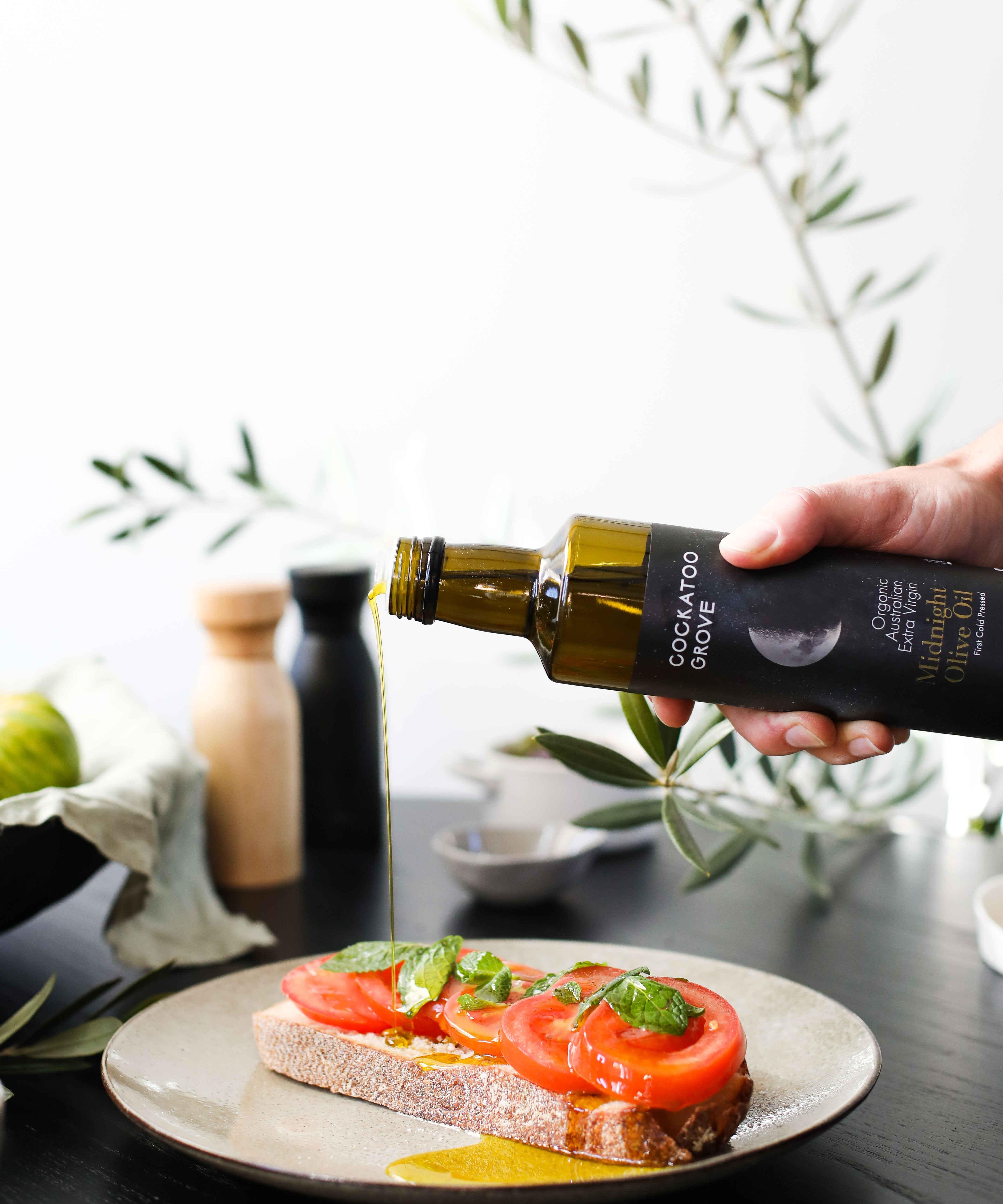 Oleocanthal: The Extra Virgin Olive Oil Polyphenol That May Help You Live Longer
