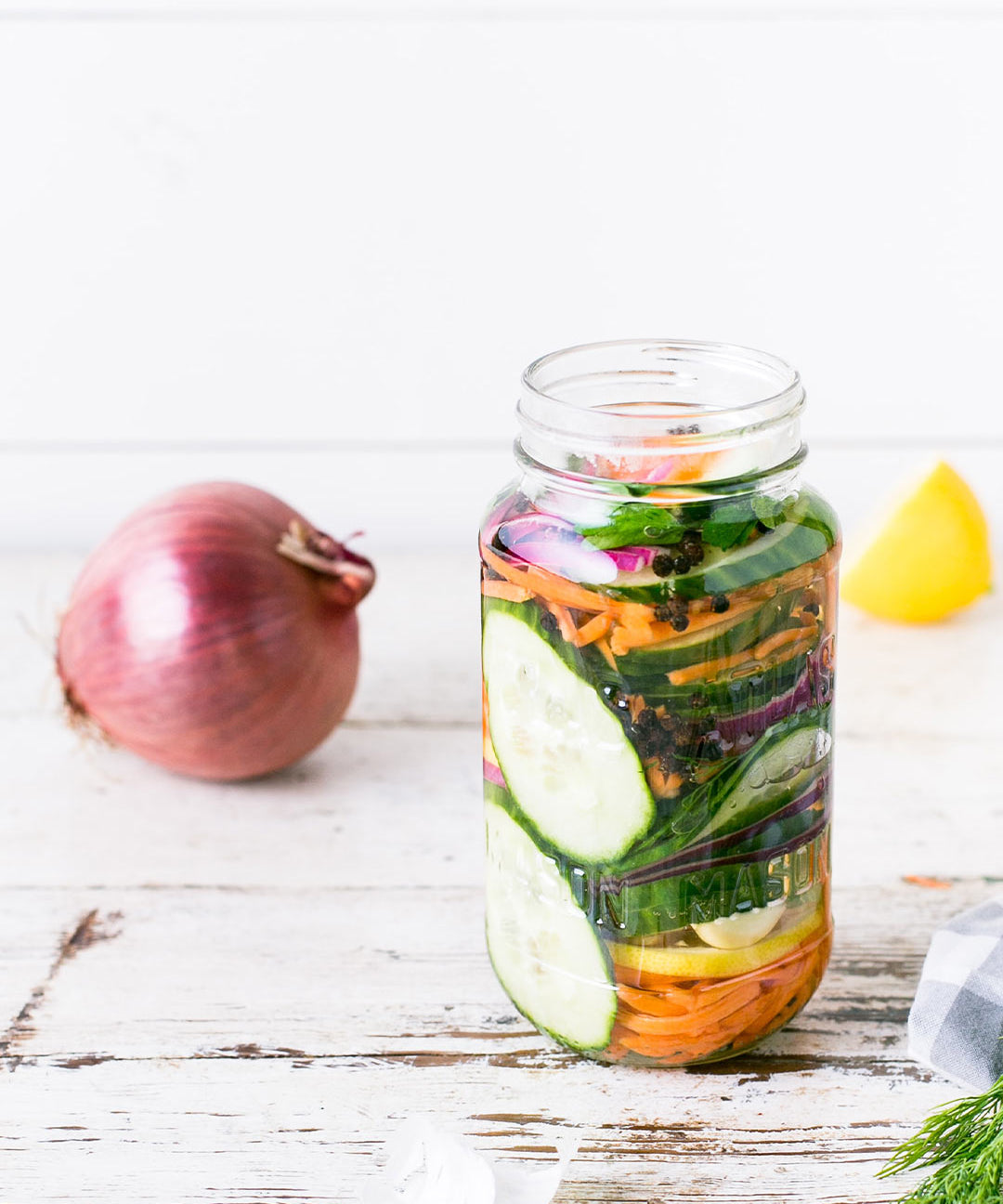 How to improve your gut health - a dietitian’s top 5 do's and don'ts
